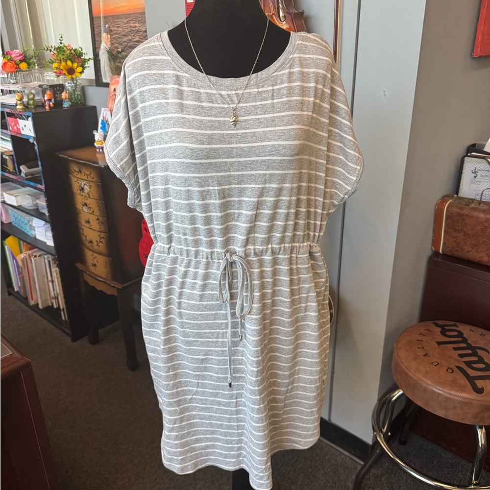 Stylish Black and Gray Sweater Dress XXL